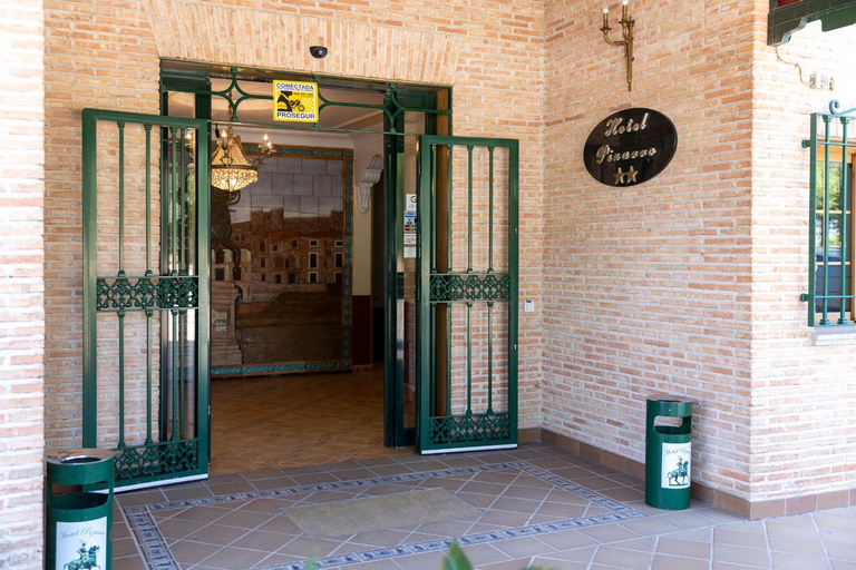 Exterior & Views 2, Hotel Pizarro, Madrid