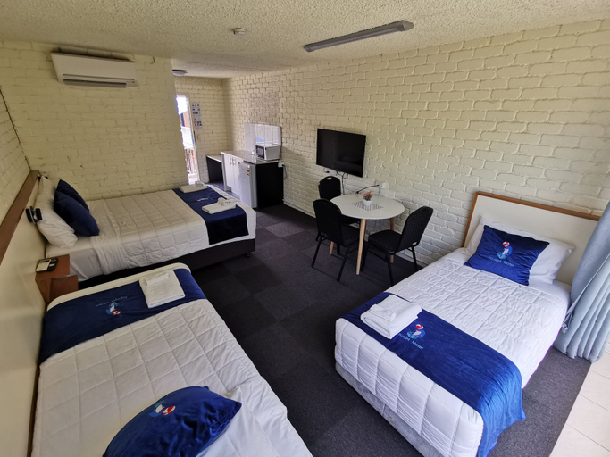 Bedroom 27
