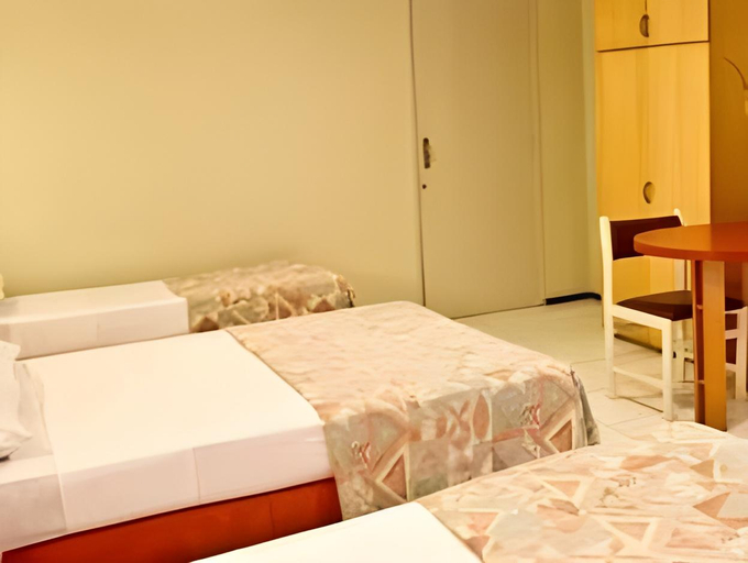 Bedroom 14