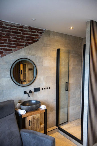 Others 5, Zeeschelp - Comfortabele kamer bij B&B Gezond aan Zee - Toegang Wellnesstuin meerprijs, Goedereede