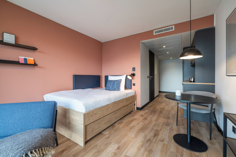 Bedroom 3, The Base Munich, München