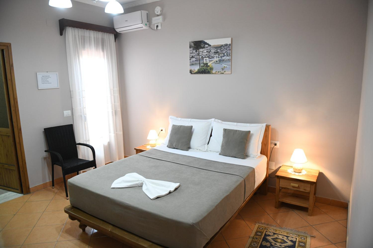 Others 5, Guesthouse Leo, Beratit