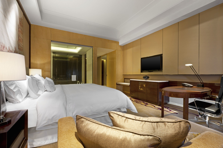 Bedroom 4, The Westin Wuhan Wuchang, Wuhan