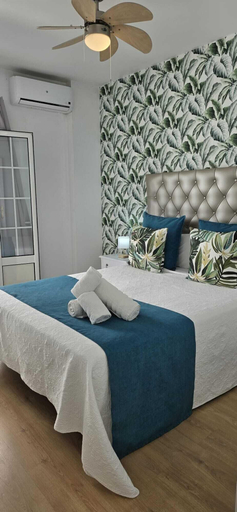 Bedroom 3, Candisol Cozy Inns, Málaga