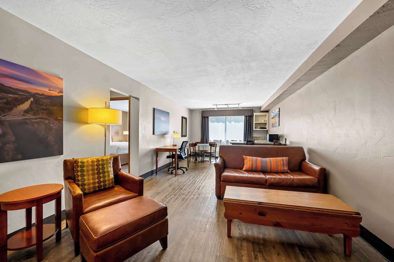 Others 5, Best Western Inn At The Rogue, Jackson