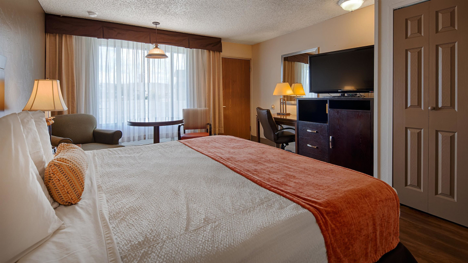 Bedroom 5, Best Western Paradise Inn, Beaverhead