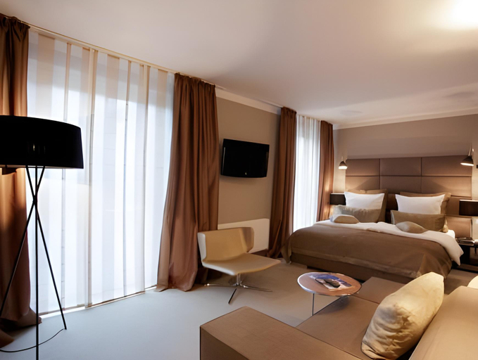 Bedroom 18