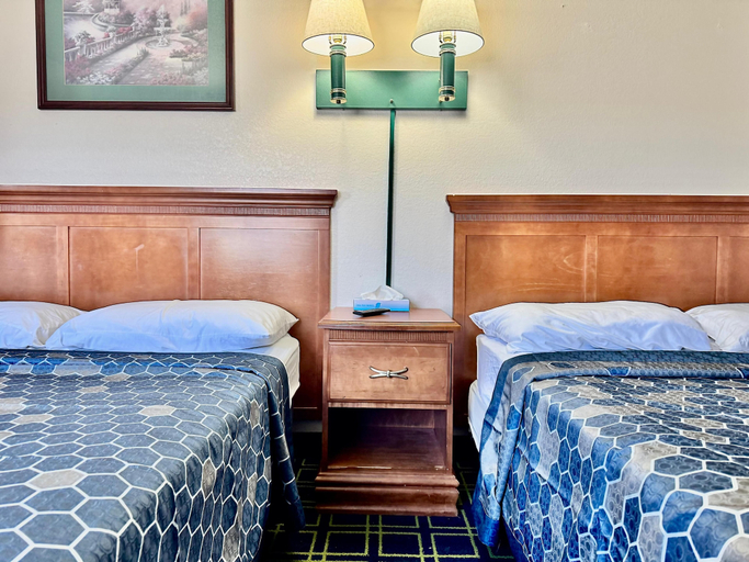 Bedroom 1, Americas Best Value Inn Seward, Seward