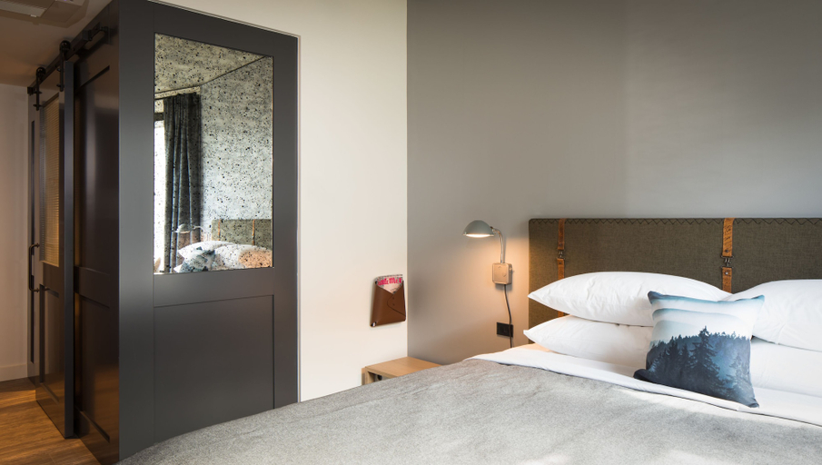 Bedroom 3, MOXY Seattle Downtown, Seattle