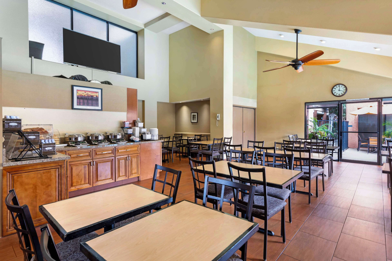 Food & Drinks 5, Best Western Plus Redondo Beach Inn, Los Angeles