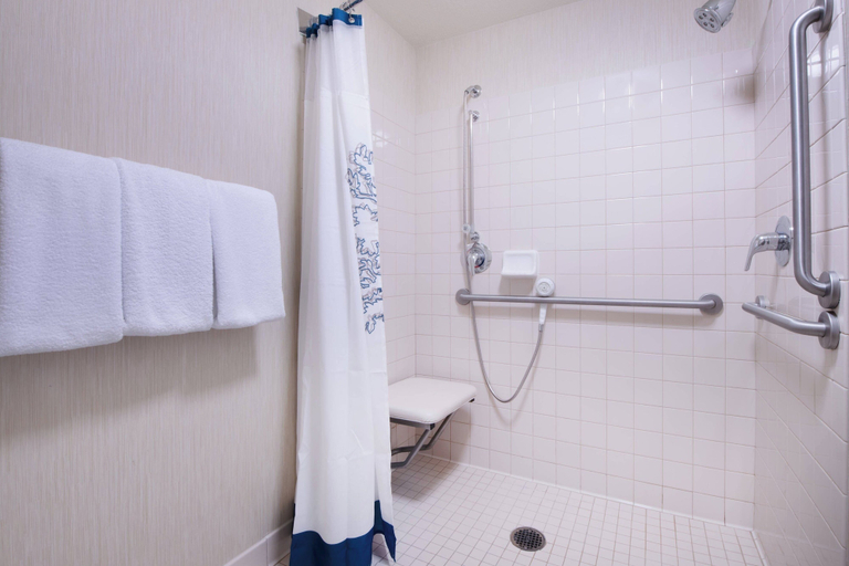Bathroom 5, Residence Inn by Marriott Newark Silicon Valley, Alameda