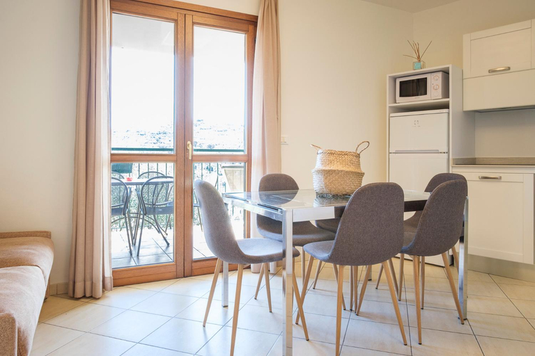 Dining Room 4