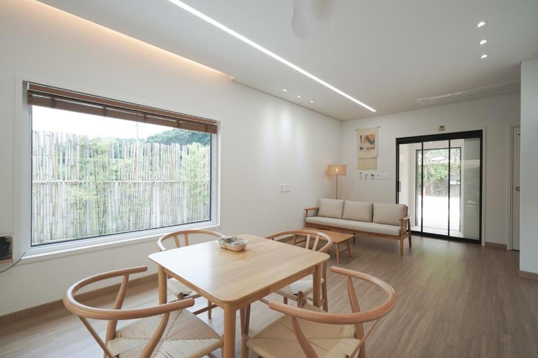 Others 3, Road Stay Private House, Hamyang