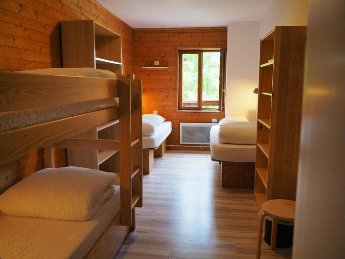 Bedroom 2, Auberge de Jeunesse HI La Clusaz, Haute-Savoie