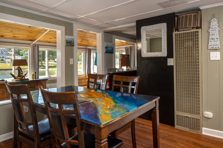 Food & Drinks 4, The Onset Beach Compound-Cape Cod Beach Resort & Oceanic Habitat, Plymouth