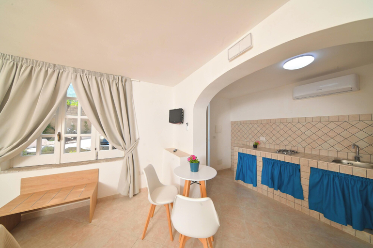 Bedroom 2, Villa Aida Luxury Apartments & Spa, Napoli