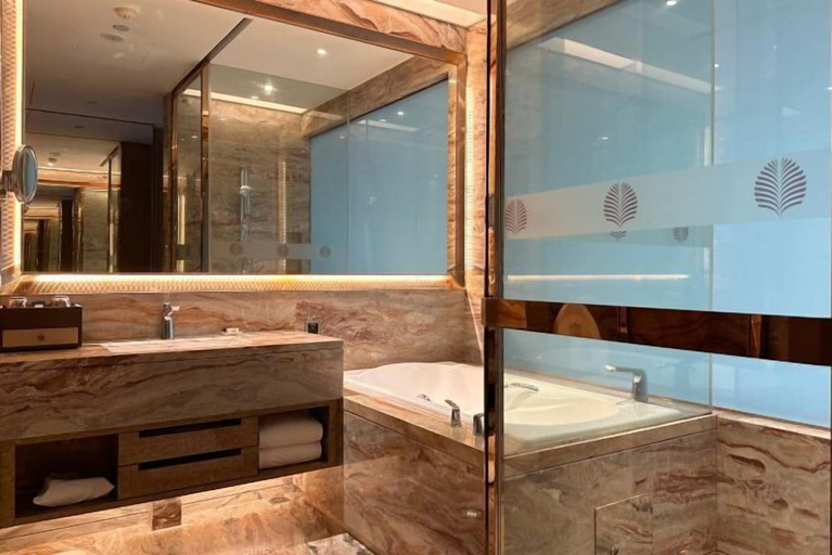 Bathroom 17