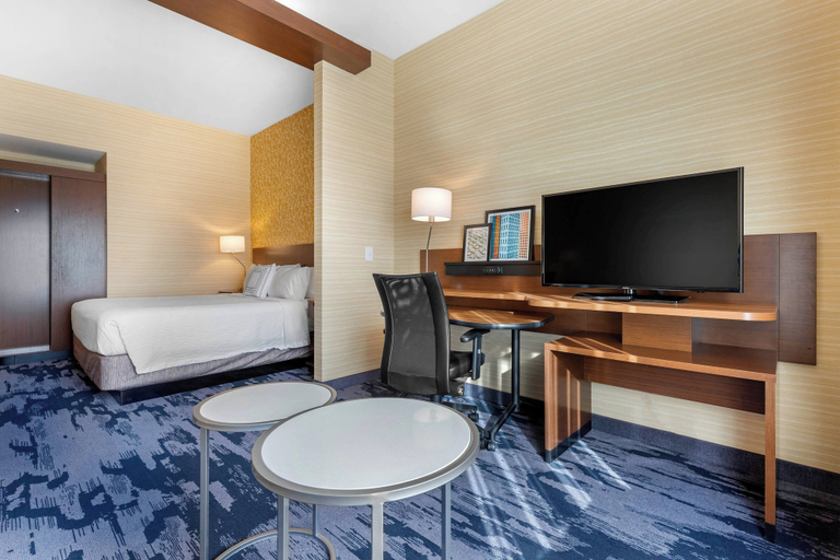 Bedroom 4, Fairfield Inn & Suites by Marriott Mebane, Alamance