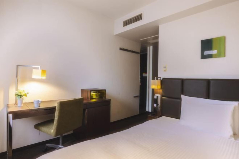 Bedroom 24