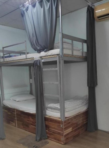 Bliss Hostel, District 1
