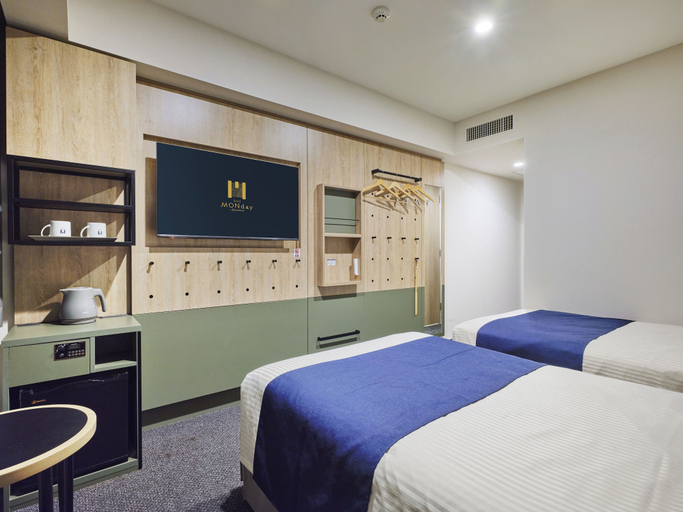 Bedroom 8