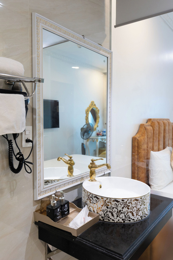 Bathroom 4, Royal Hotel Thanh Tri, Thanh Trì