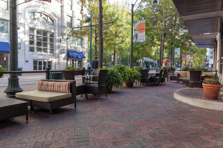 Exterior & Views 2, Courtyard by Marriott Downtown Memphis, Shelby