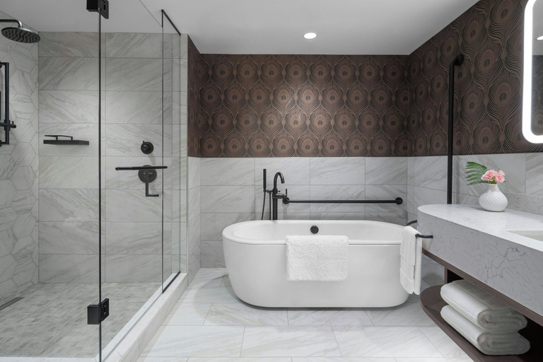 Bathroom 4, The Dorian, Autograph Collection, Division No. 6