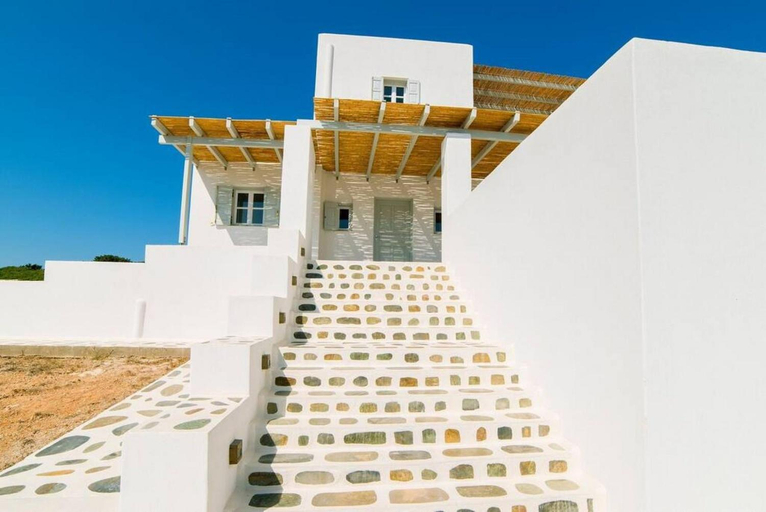 Others 3, Coral Villa with 4 bedrooms in Paros, South Aegean