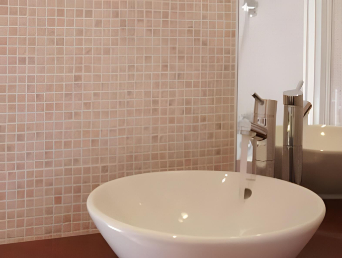 Bathroom 7