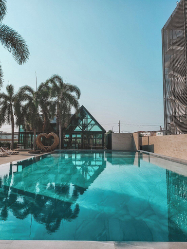 The One Hotel, Bung Kan