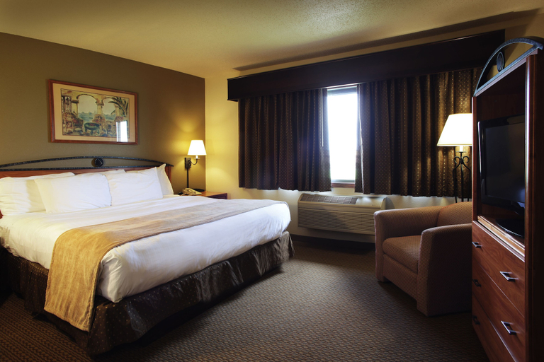 Bedroom 5, Red Lion Inn & Suites Grimes, Polk