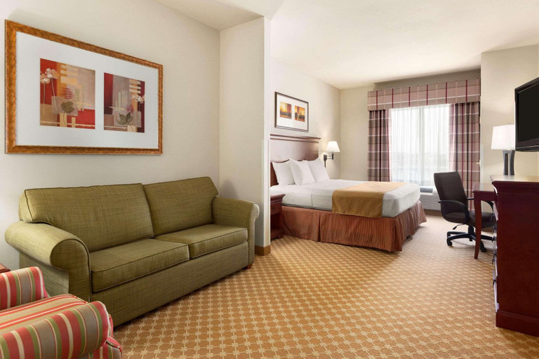 Bedroom 2, Country Inn & Suites by Radisson, Tifton, GA, Tift