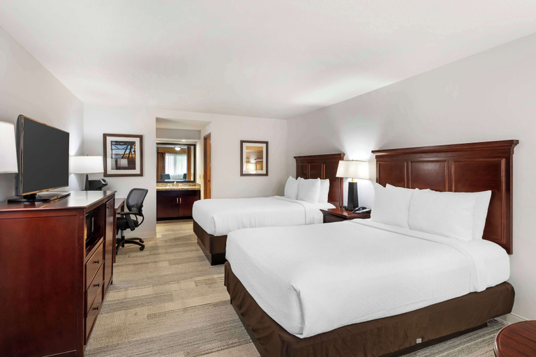 Bedroom 3, Best Western Plus Redondo Beach Inn, Los Angeles