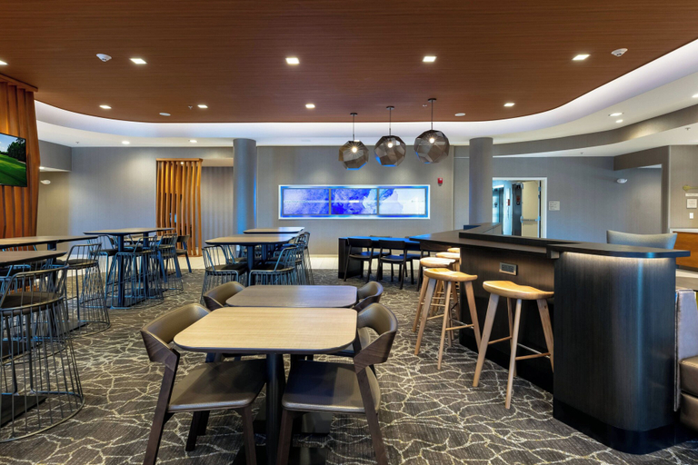 Food & Drinks 5, SpringHill Suites by Marriott Chattanooga South/Ringgold, GA, Catoosa
