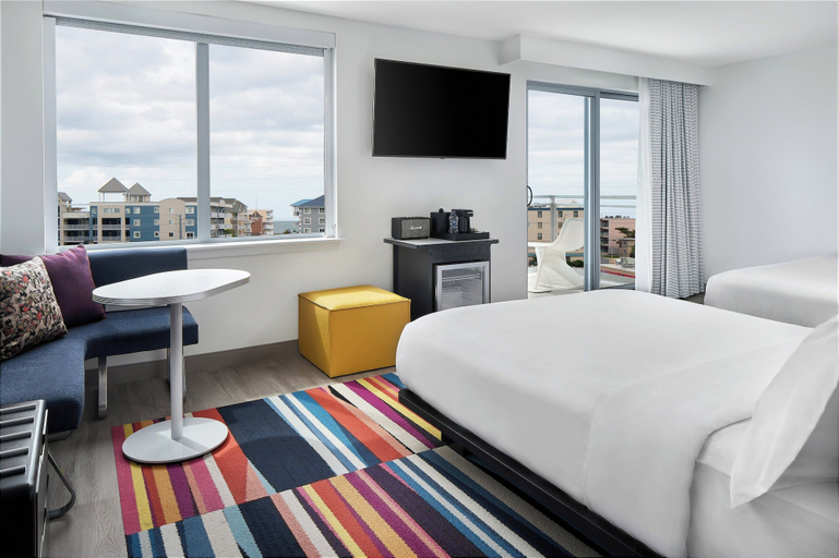 Bedroom 3, Aloft by Marriott Ocean City, Worcester