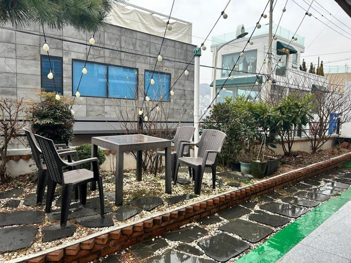 Food & Drinks 3, Yeosu Sonamu Pension, Yeosu