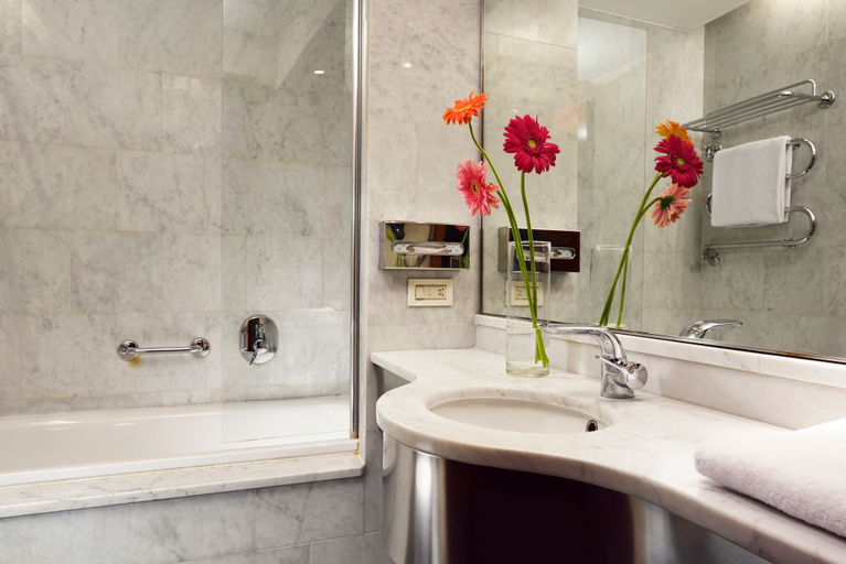 Bathroom 6