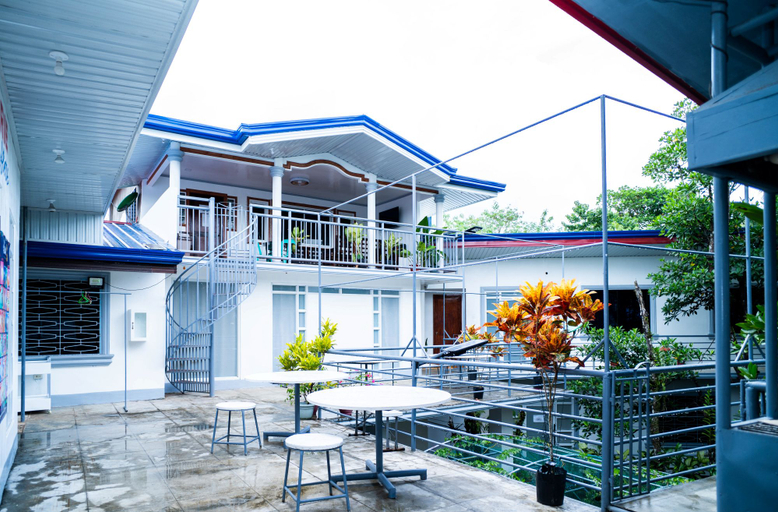 Exterior & Views 2, RedDoorz @ Lao Singuan Homestay, Del Carmen