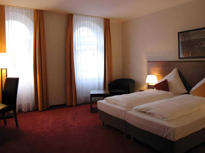 Bedroom 9
