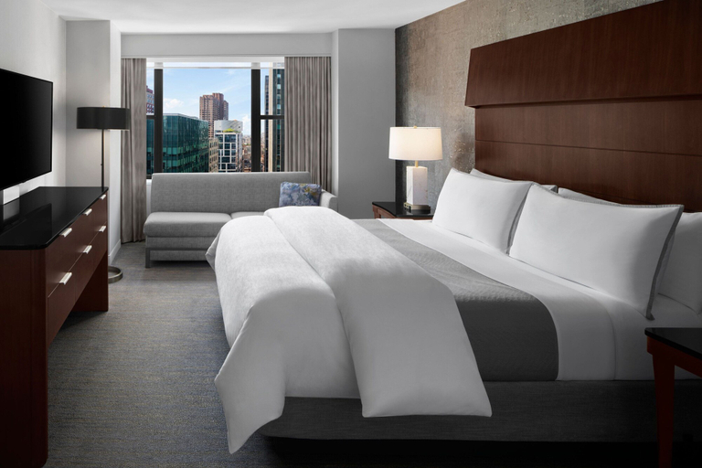 Bedroom 2, The Westin New York Grand Central, New York