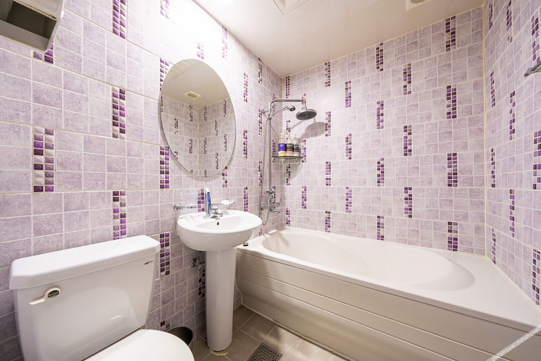 Bathroom 5, Konkuk University Grand, Gwang-jin