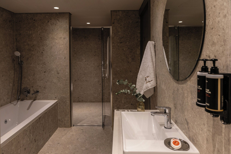 Bathroom 5, Cali Resort & Spa by Louis Hotels