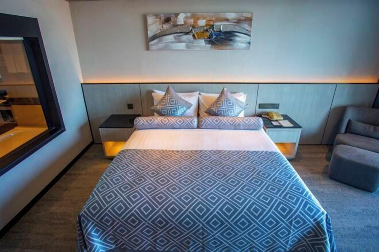 Bedroom 30