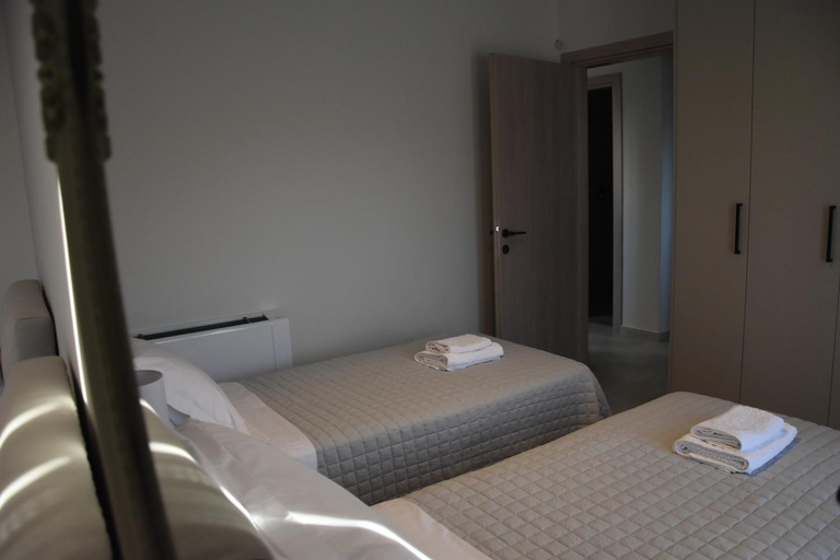 2, Marlin Downtown Apartments, Ionian Islands