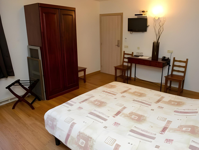 Bedroom 15