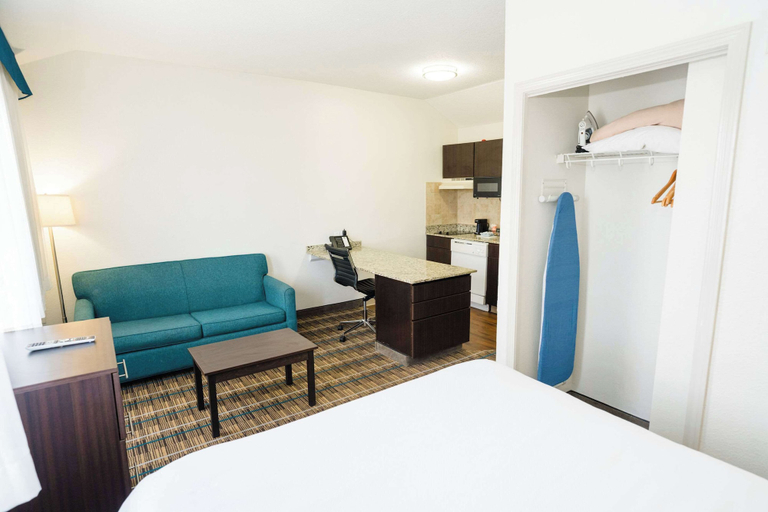 Bedroom 22