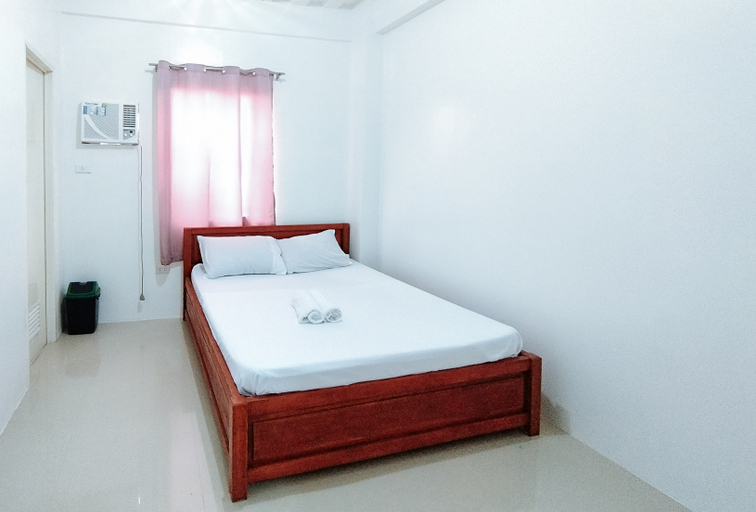 Bedroom 4, RedDoorz @ Elton Guesthouse, Numancia