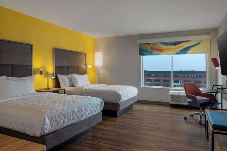 Bedroom 2, Tru By Hilton Ankeny, Polk