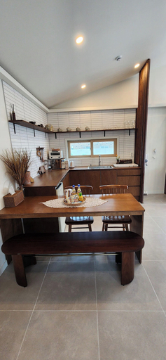 Food & Drinks 5, Seonheul an, Jeju